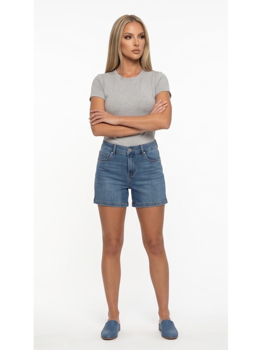 NWT Nicole Miller Soho High Rise Women’s Denim Jean Shorts Sz 8 Light Blue